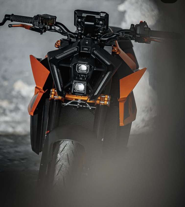 KTM 1390 Super Duke R Launch Date And Price In India:भौकाल लुक और बवाल फीचर्स के साथ लॉन्च होने को तैयार