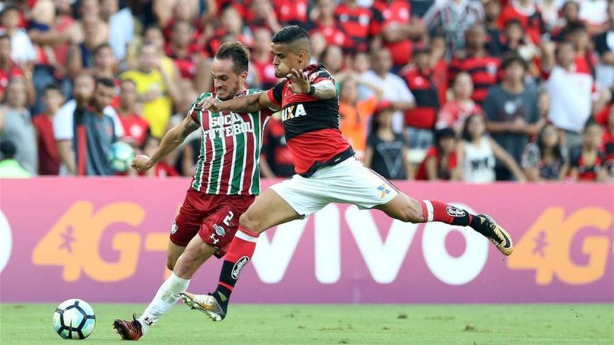 Fluminense vs Flamengo football match