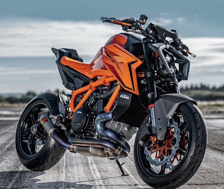 KTM 1390 Super Duke R Design